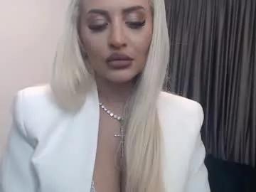 lovelyblondyxxx from Chaturbate is Freechat