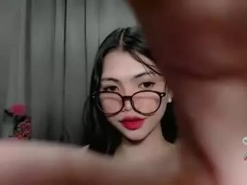 roxie_fuckdoll from Chaturbate is Freechat