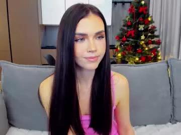 sexyangeloux from Chaturbate is Freechat