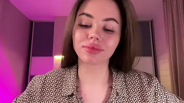 Check out our webcam shows gallery and message on a personal level with our sweet squirt cams hosts, showing off their natural physiques and sex toys.