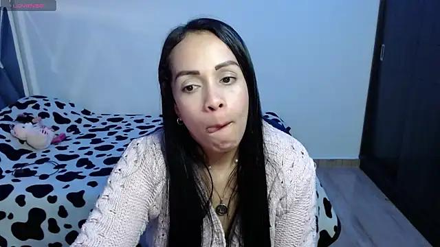 Amber_Lovely from StripChat is Freechat