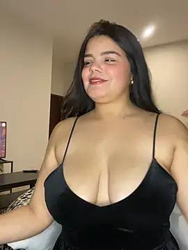 Anyrosett from StripChat is Freechat