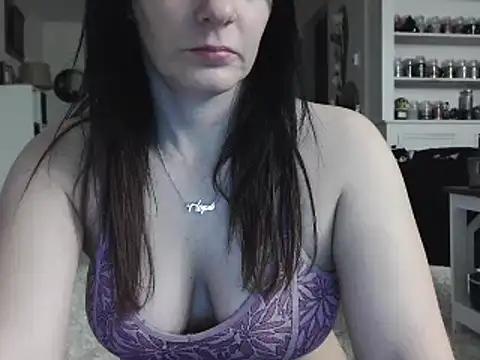 CrystalLakeXO from StripChat is Freechat