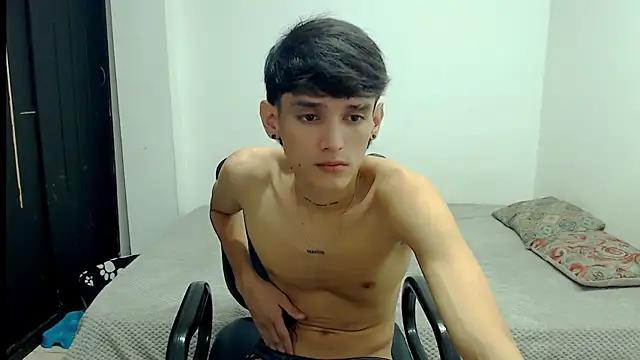 Curtis_Jones from StripChat is Freechat