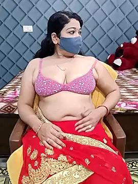 Cute-Raashii from StripChat is Freechat