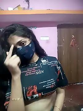 Cute-Simmi from StripChat is Freechat