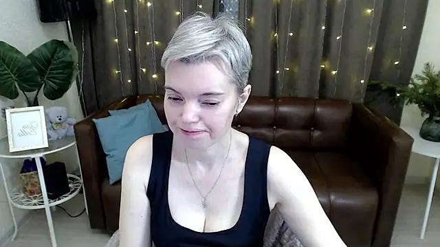 Cutie_Erikaa1 from StripChat is Freechat