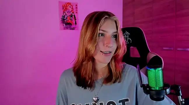 Dakotaa_ from StripChat is Freechat