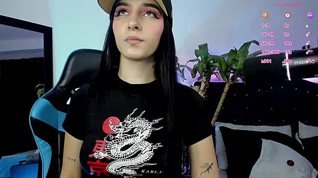 devlin_violett from StripChat is Freechat