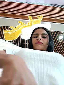 Emy-Cute from StripChat is Freechat