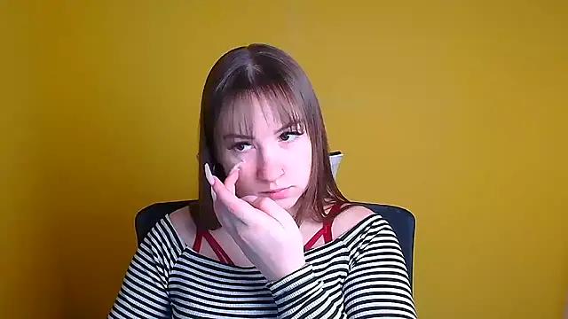 Evelina_GG from StripChat is Freechat