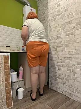 FetishIris from StripChat is Freechat