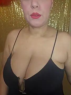 Foxlady2271 from StripChat is Freechat