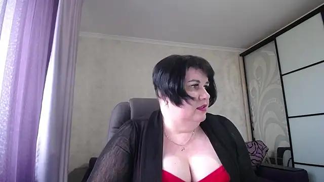 JuicyLady_Di from StripChat is Freechat