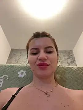 MayaMR from StripChat is Freechat