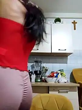 NathalieDream from StripChat is Freechat