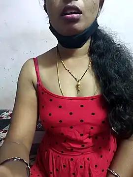 tina_rosy from StripChat is Freechat