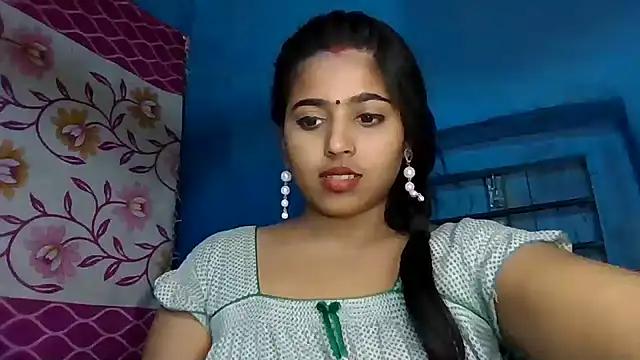 Your-Poonam from StripChat is Freechat